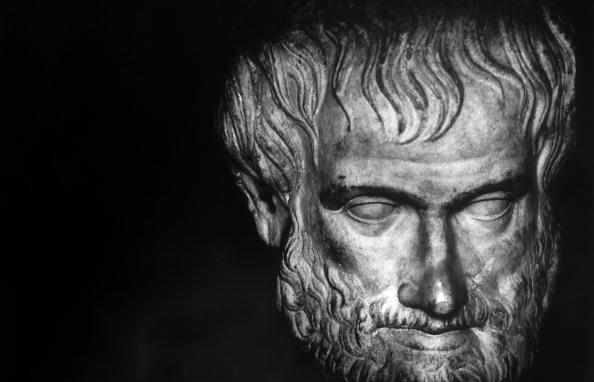 الظاهرات عند أرسطو و المسلمات